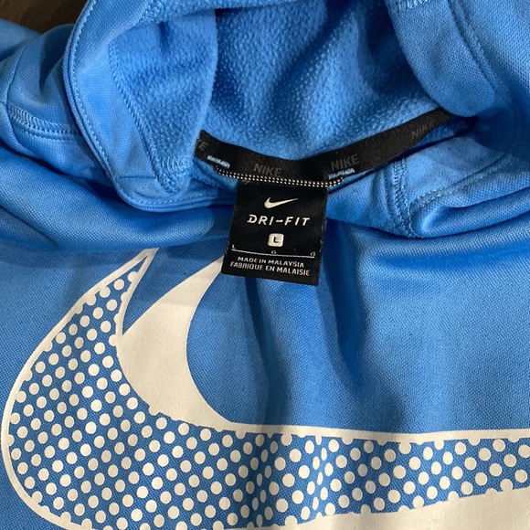Nike Dri-Fit Large Hoodie - Picture 2 of 2